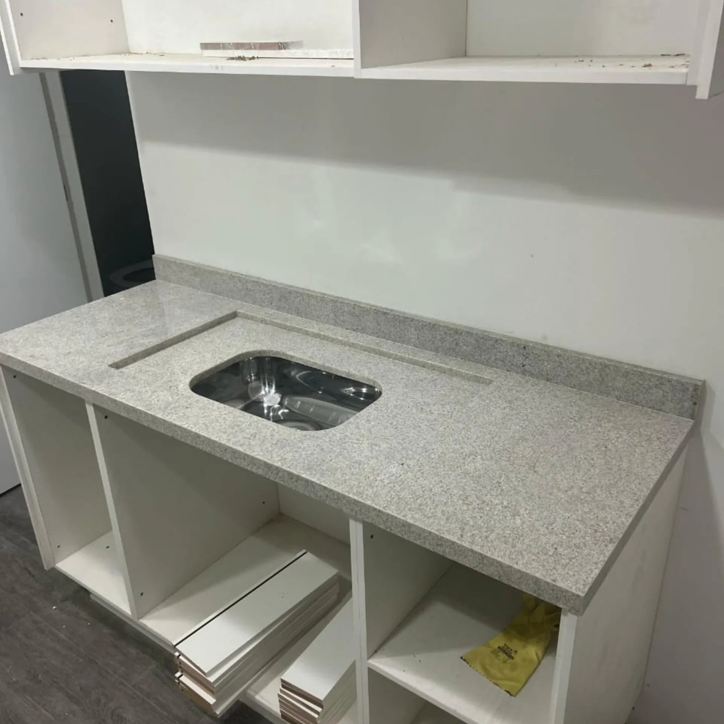 Bancada de cozinha sob medida